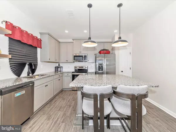 Hedgesville, WV 25427,76 DIVING SCAUP RD