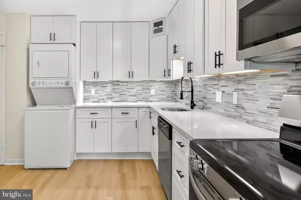 Alexandria, VA 22304,205 YOAKUM PKWY #1509