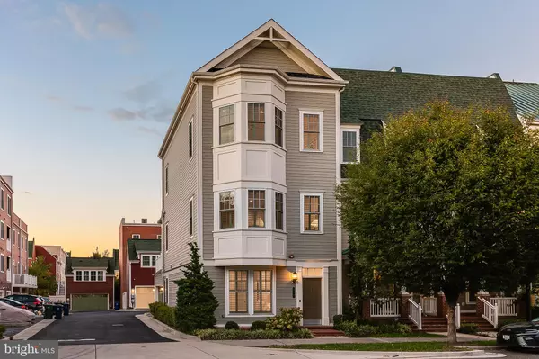 Alexandria, VA 22301,710 DIAMOND AVE