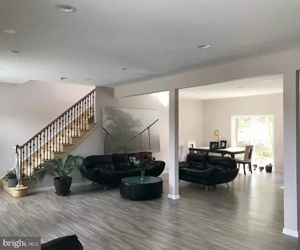 Huntingdon Valley, PA 19006,247 GRAVEL HILL RD