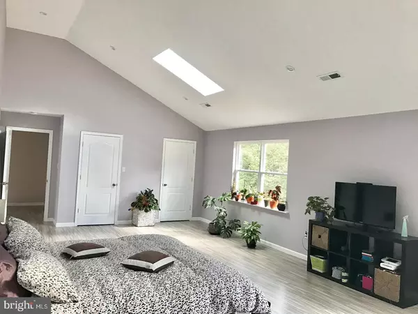 Huntingdon Valley, PA 19006,247 GRAVEL HILL RD