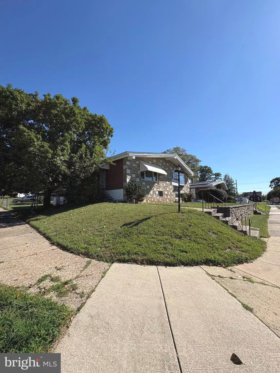 Philadelphia, PA 19115,801 CHARETTE RD