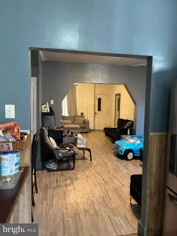 Philadelphia, PA 19140,4027 N FRANKLIN ST