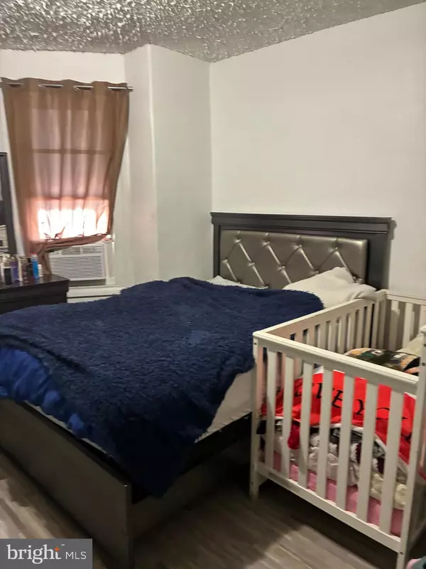 Philadelphia, PA 19140,4027 N FRANKLIN ST