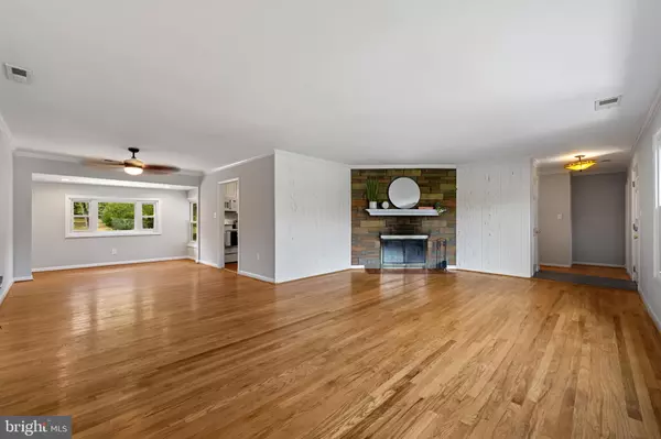 Rockville, MD 20855,19724 MEREDITH DR