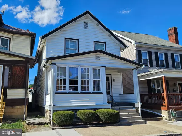 2716 MAPLE AVE,  Altoona,  PA 16601