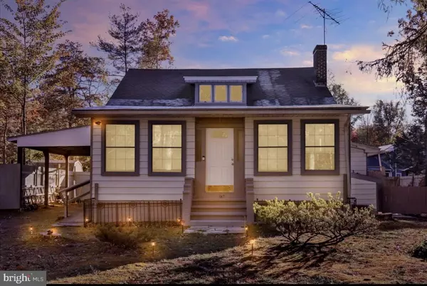 Orwigsburg, PA 17961,336 LAKE FRONT DR