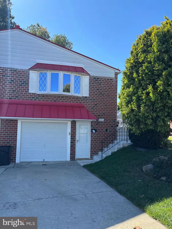 550 ARNOLD ST, Philadelphia, PA 19111