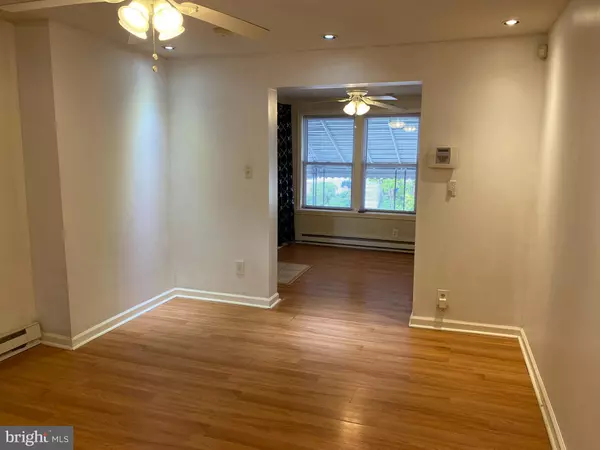 Philadelphia, PA 19142,6630 DOREL ST