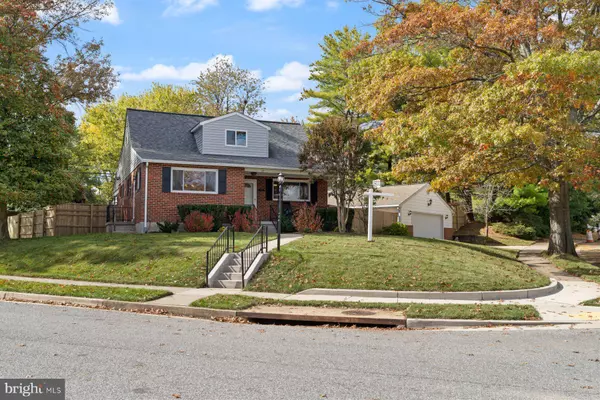 27 EDGEMOOR, Lutherville Timonium, MD 21093