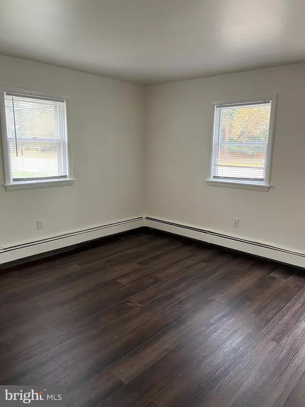 Bordentown, NJ 08505,218 ELIZABETH ST #1