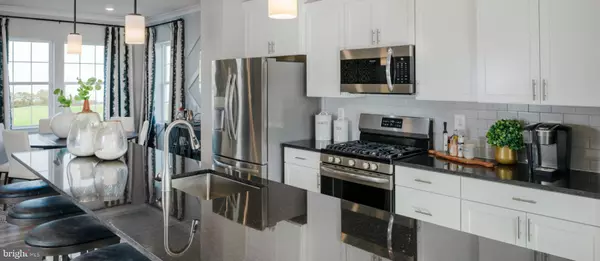 White Plains, MD 20695,10586 ROUNDSTONE LN