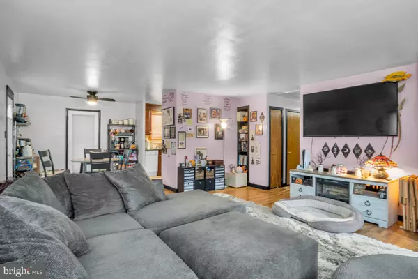 Harrisburg, PA 17111,1948 OBERLIN RD