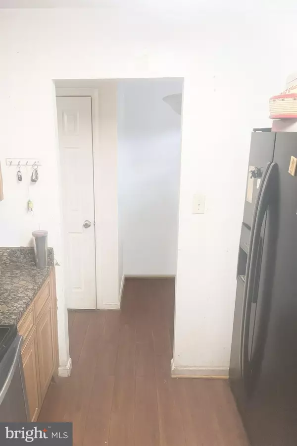 Lorton, VA 22079,7426 RHONDDA DR