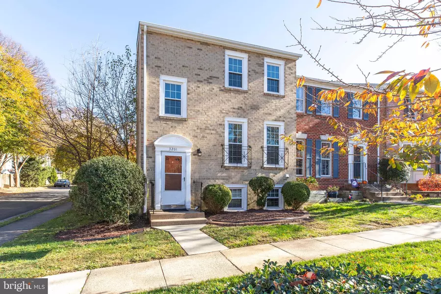 3201 WHITE FLINT CT, Oakton, VA 22124