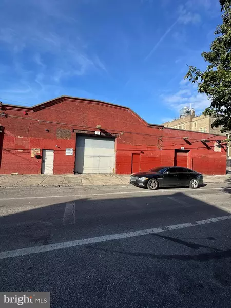 1900 E CLEMENTINE ST, Philadelphia, PA 19134