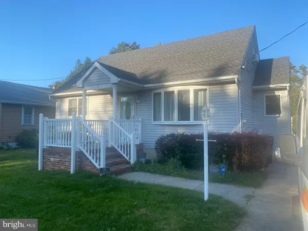 Delran, NJ 08075,18 ALDEN AVE