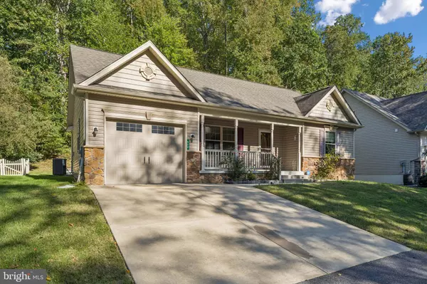 Prince Frederick, MD 20678,512 FALCON PL