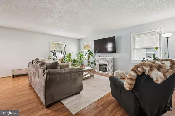 Willingboro, NJ 08046,20 HEATH LN