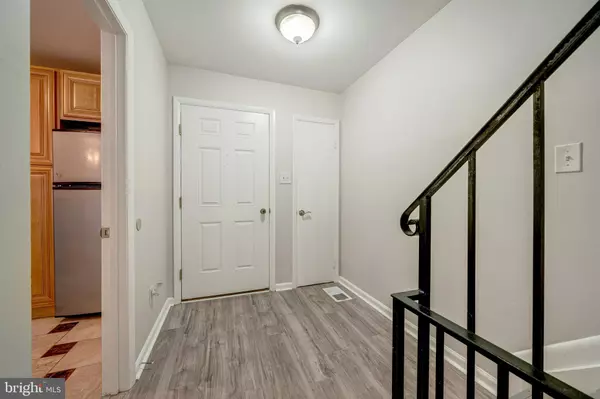 Annandale, VA 22003,8322 HIGHCLIFFE CT