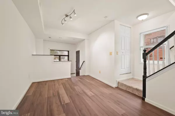 Baltimore, MD 21230,901 W BARRE ST