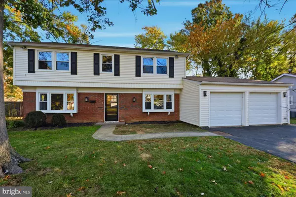 4 EAST CT, Willingboro, NJ 08046
