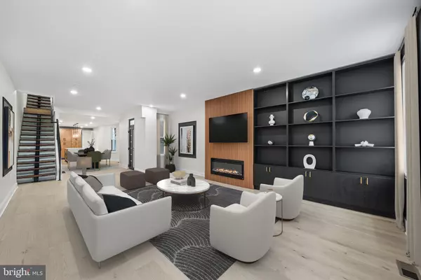 719 S 19TH ST, Philadelphia, PA 19146