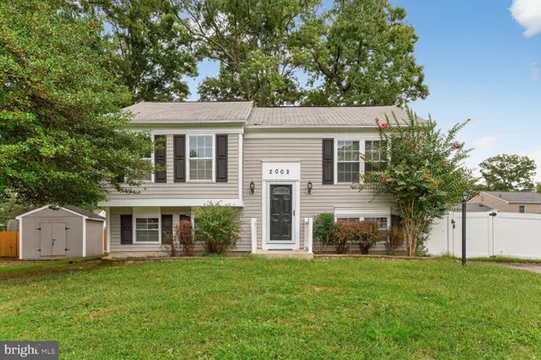 2002 ENGLISH OAK, Waldorf, MD 20601