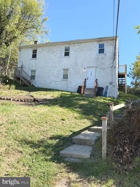 Coatesville, PA 19320,796 S 1ST AVE