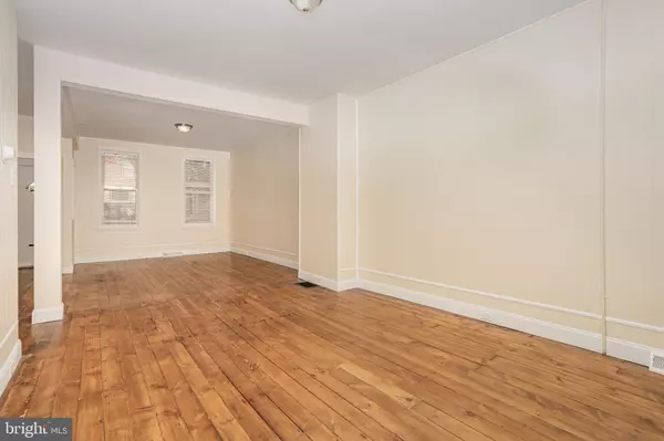 Harrisburg, PA 17102,219 REILY ST