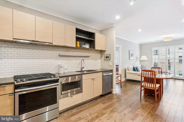 Gaithersburg, MD 20878,510 DIAMONDBACK DR #469