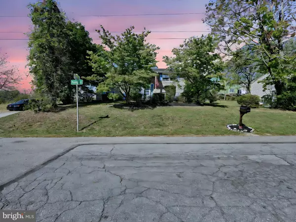 Harrisburg, PA 17112,7804 DEWEY DR