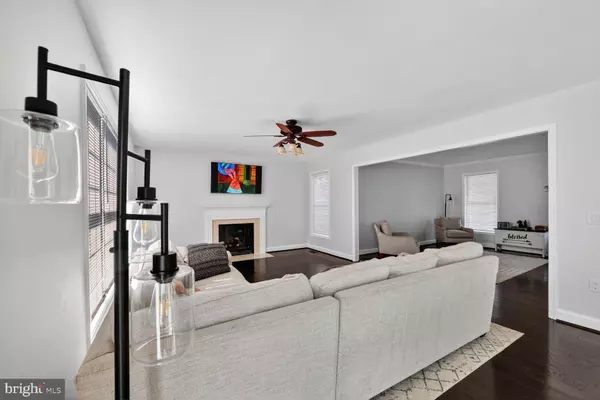 Fredericksburg, VA 22406,9 ROLLINGSIDE DR