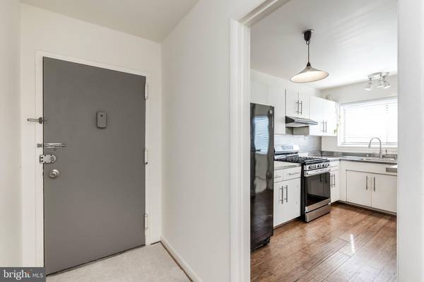 Bethesda, MD 20814,10650 WEYMOUTH ST #201