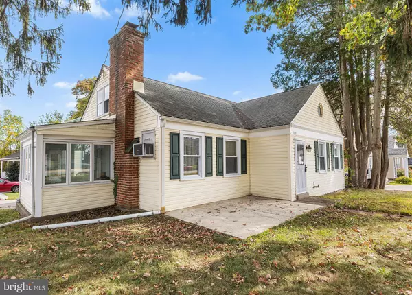 2839 SPRINGFIELD RD, Broomall, PA 19008