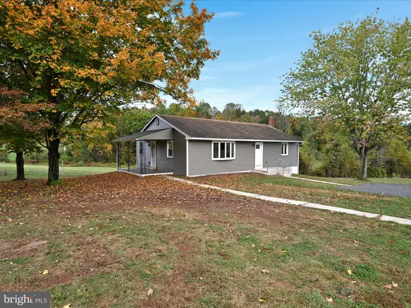 Orwigsburg, PA 17961,535 COAL MOUNTAIN RD