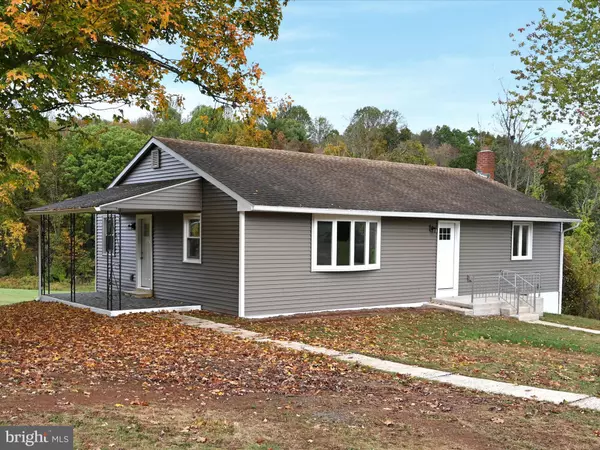 Orwigsburg, PA 17961,535 COAL MOUNTAIN RD