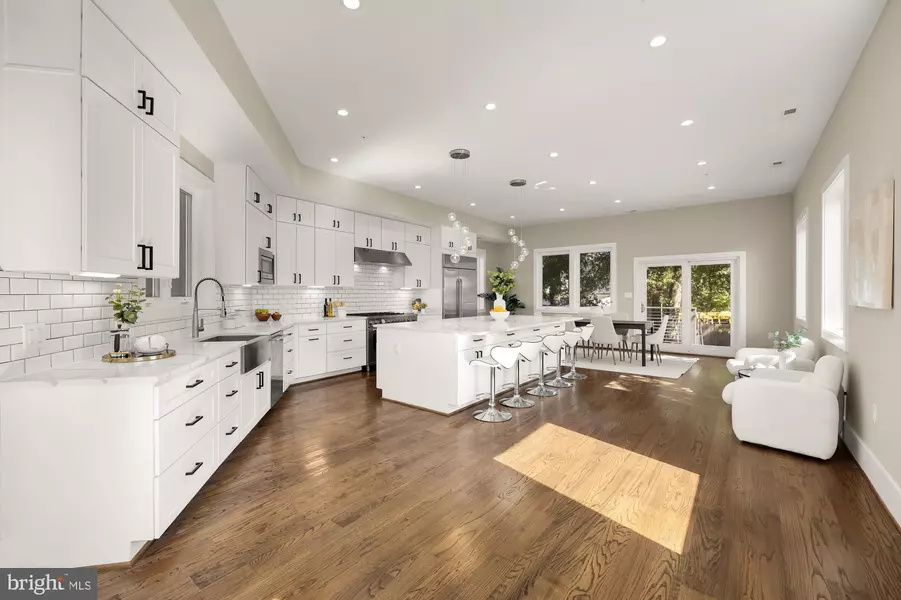 3015 26TH ST NE, Washington, DC 20018