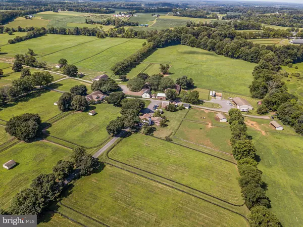 Cream Ridge, NJ 08514,74 RED VALLEY RD