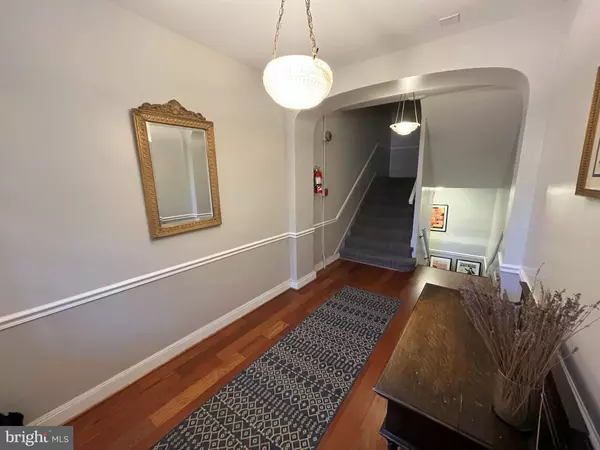 Washington, DC 20009,1835 NW 16TH ST NW #1