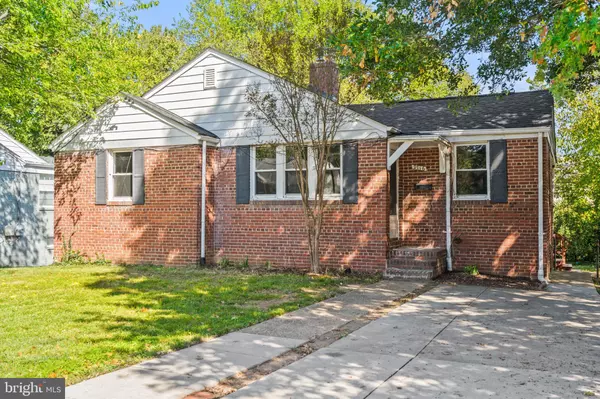 Alexandria, VA 22303,2716 SCHOOL ST