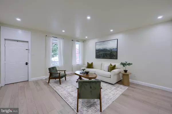 Lancaster, PA 17602,604 E END AVE