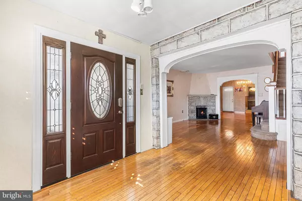 Philadelphia, PA 19145,1711 PACKER AVE