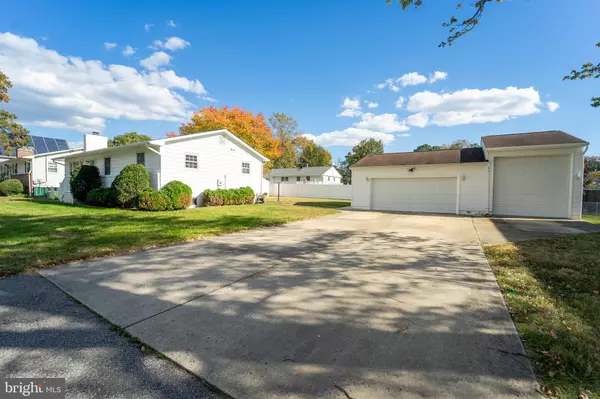 865 HILLSIDE AVE, Edgewater, MD 21037