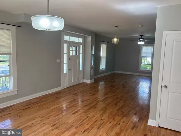 Snow Hill, MD 21863,211 MARKET ST