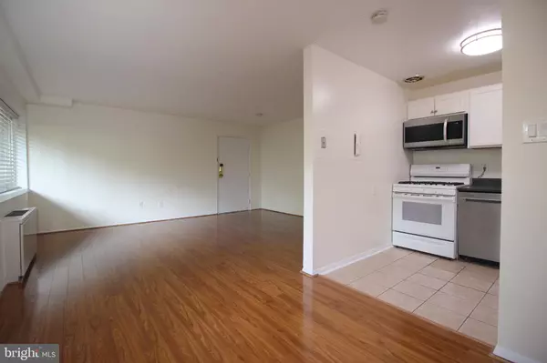 Arlington, VA 22204,1511 S GEORGE MASON DR #3