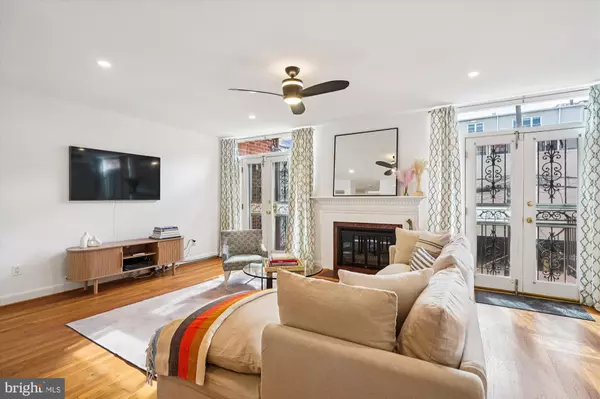 Washington, DC 20008,2646 WOODLEY PL NW #1/2