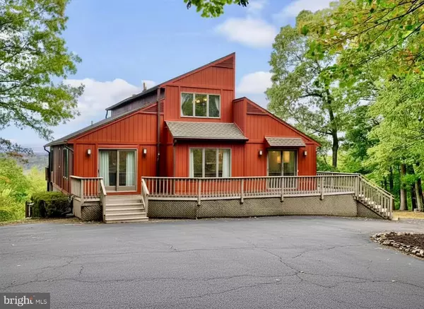 Front Royal, VA 22630,496 ANAMARIA LN