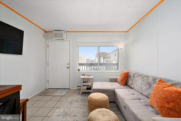 Ocean City, MD 21842,12 122ND ST #3I