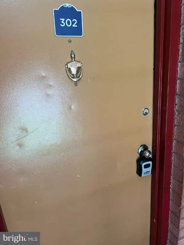 Woodbridge, VA 22191,14404 GEMSTONE DR #302